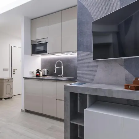 Appartamento Easylife - Stile E Comfort In Porta Venezia